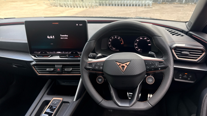 CUPRA Leon 1.5 eTSI 150 V2 5dr DSG [18Inch  alloy] Petrol Hatchback - Image 10